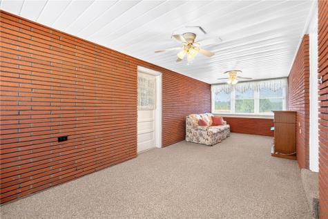 700 Stokes Drive Forward Township PA 15037