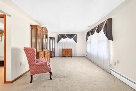 700 Stokes Drive Forward Township PA 15037
