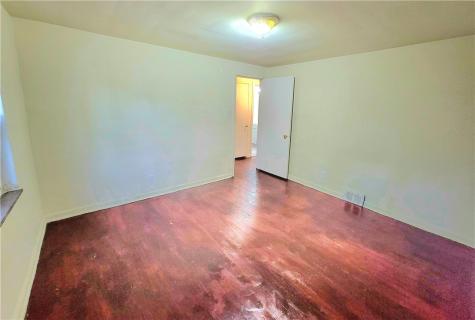 1113-1115 Woodbine Street Stanton Heights PA 15201
