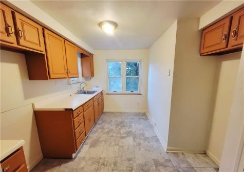 1113-1115 Woodbine Street Stanton Heights PA 15201