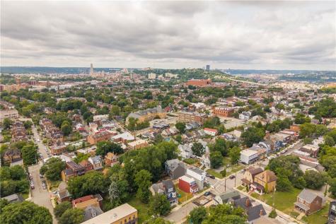 214 N Aiken Avenue Garfield PA 15206