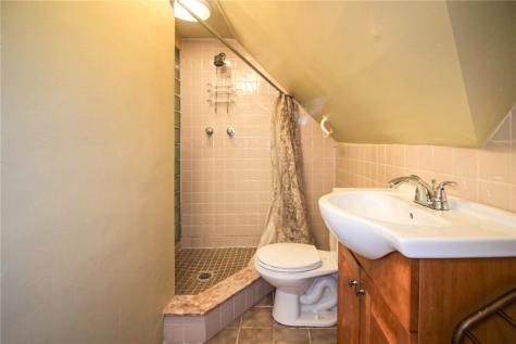 1519 Steuben Street Crafton Heights PA 15205