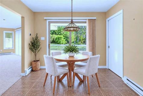107 William Street Cecil PA 15057