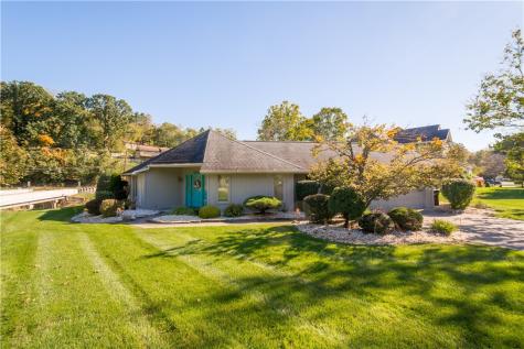 107 William Street Cecil PA 15057