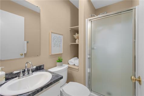107 William Street Cecil PA 15057