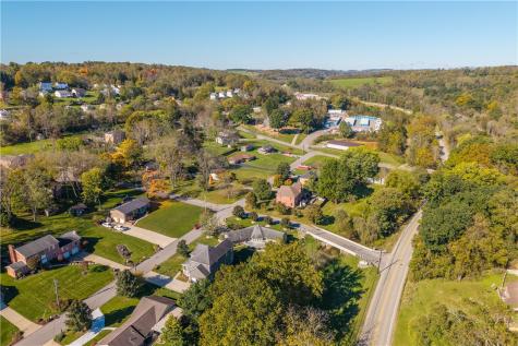 107 William Street Cecil PA 15057