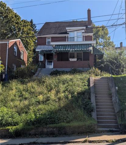 300 E Agnew Avenue Carrick PA 15210