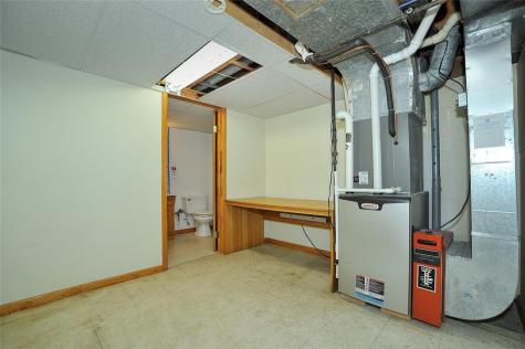 28 Dire Drive Mt Pleasant Township PA 15340