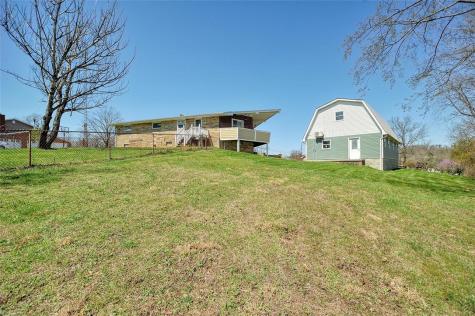 28 Dire Drive Mt Pleasant Township PA 15340