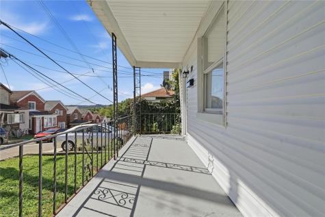 80 Mckinnie Avenue Mckees Rocks PA 15136