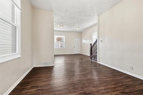 80 Mckinnie Avenue Mckees Rocks PA 15136