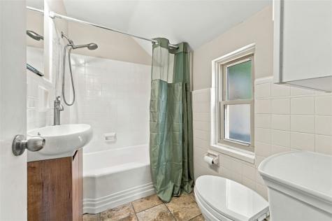 2452 Hayson Avenue Banksville/westwood PA 15220