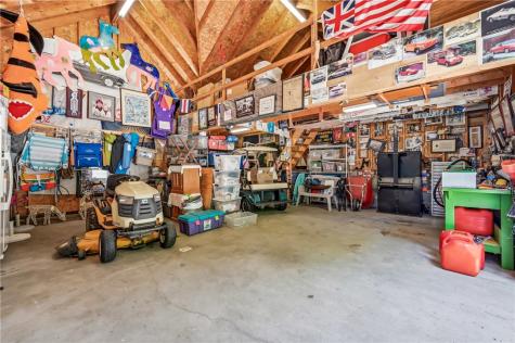 4621 E Lake Road Shenango PA 16134