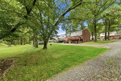 1015 Evergreen Drive Penn Hills PA 15235