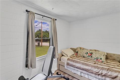 1747 Galilee Road Wampum PA 16157
