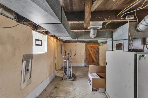 1747 Galilee Road Wampum PA 16157