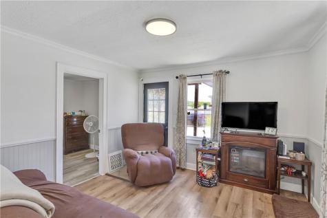 1747 Galilee Road Wampum PA 16157