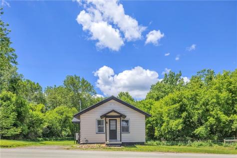 1747 Galilee Road Wampum PA 16157