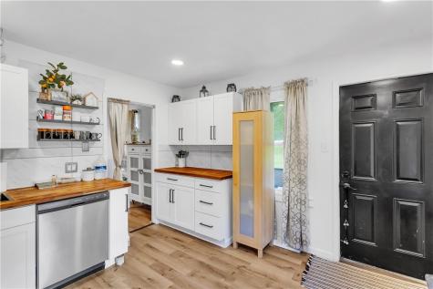 1747 Galilee Road Wampum PA 16157
