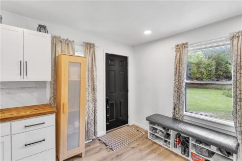 1747 Galilee Road Wampum PA 16157