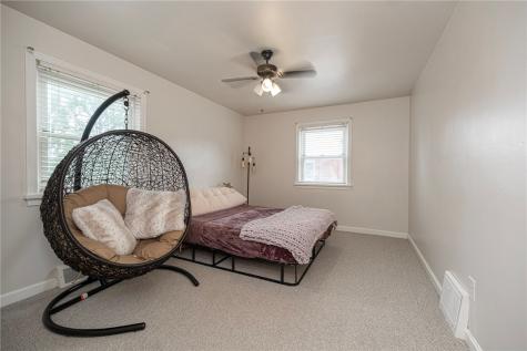 104 Murrysville Road Level Green PA 15085