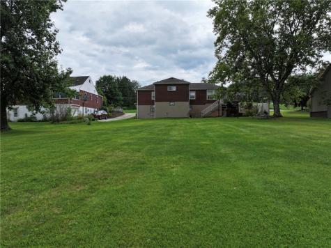 104 Murrysville Road Level Green PA 15085