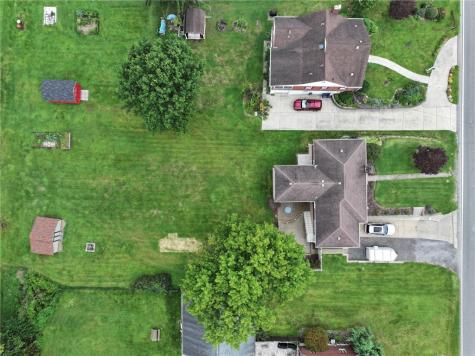 104 Murrysville Road Level Green PA 15085