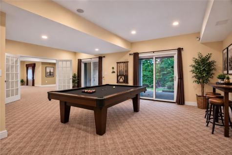 248 Whetherburn Drive Pine Township PA 15090