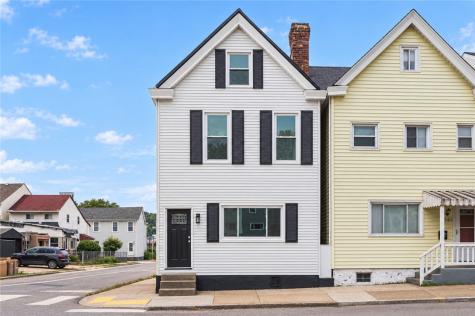 4542 Friendship Avenue Bloomfield PA 15224
