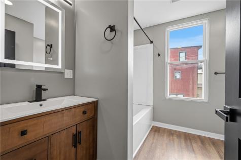 4542 Friendship Avenue Bloomfield PA 15224