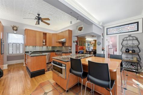 402 Peebles Street Sewickley PA 15143