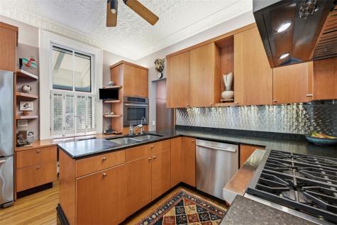 402 Peebles Street Sewickley PA 15143