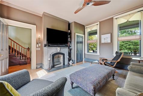 402 Peebles Street Sewickley PA 15143