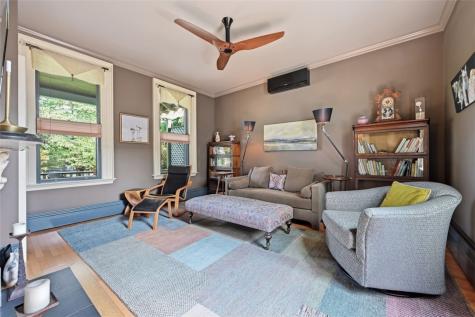 402 Peebles Street Sewickley PA 15143