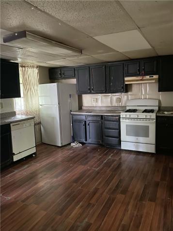 132 Leneake Wilkins Township PA 15145