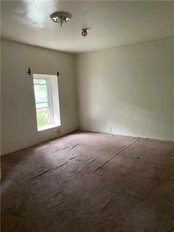 132 Leneake Wilkins Township PA 15145