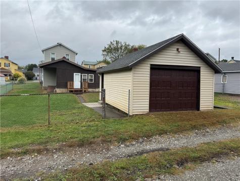 1224 W High Street Derry Township PA 15620