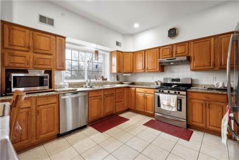 3040 Annandale Drive Collier Township PA 15142
