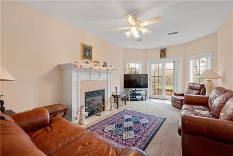 3040 Annandale Drive Collier Township PA 15142