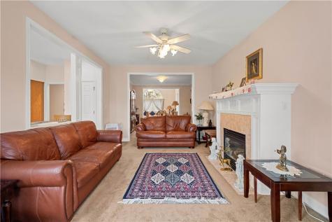 3040 Annandale Drive Collier Township PA 15142