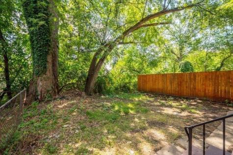 3258 Bainton Street Brighton Heights PA 15212