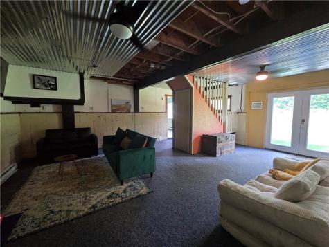 7586 Hurlbert Road Shenango PA 16134