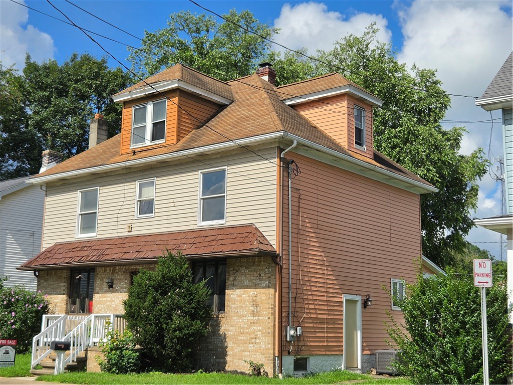 321 E 4th Street Derry Boro PA 15627