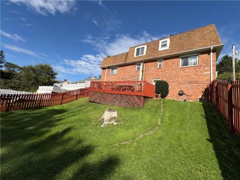 116 Sunset Wilkins Township PA 15235