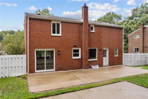232 Sharon Drive Forest Hills Boro PA 15221
