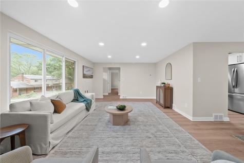 232 Sharon Drive Forest Hills Boro PA 15221