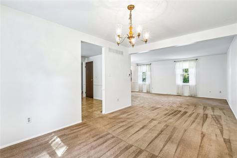 134 Peridot Drive Verona PA 15147