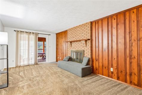134 Peridot Drive Verona PA 15147