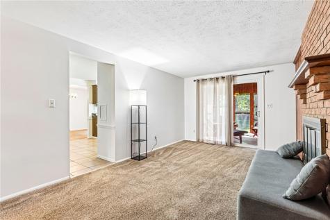 134 Peridot Drive Verona PA 15147