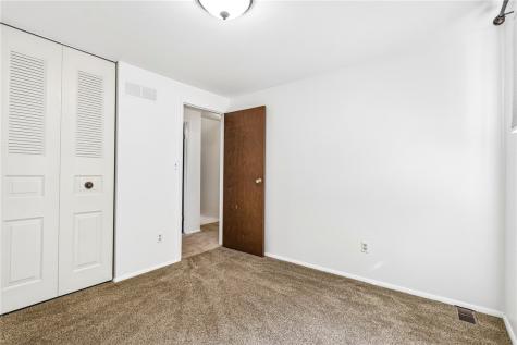 134 Peridot Drive Verona PA 15147